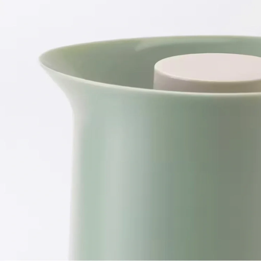 Modern Green Insulated 34 oz Pitcher NWOT - Picture 6 of 11